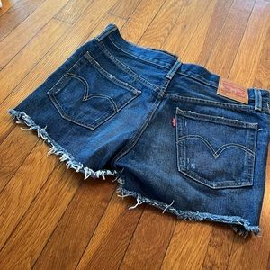 Like NEW Levi’s 501 shorts with fringe